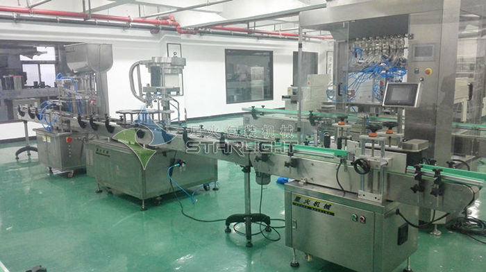 橄欖油自動(dòng)灌裝鎖蓋貼標(biāo)生產(chǎn)線